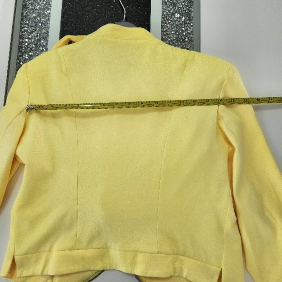 WOW! GORGEOUS LEMONY YELLOW SHORTY JACKET - Picture 9 of 12